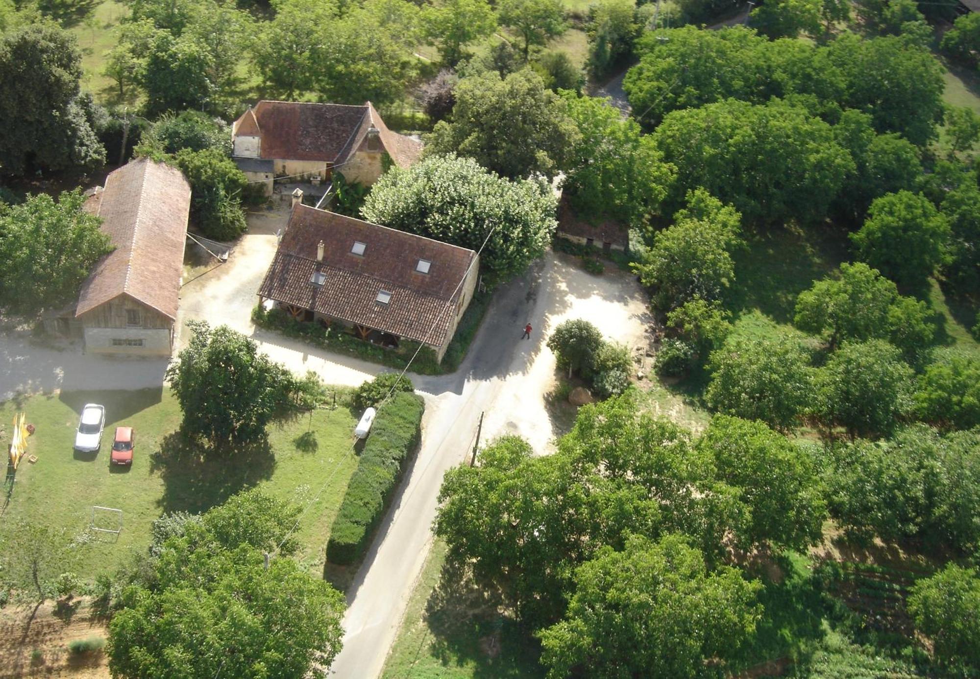 La Ferme De Maraval Bed and Breakfast Cénac-et-Saint-Julien Eksteriør billede